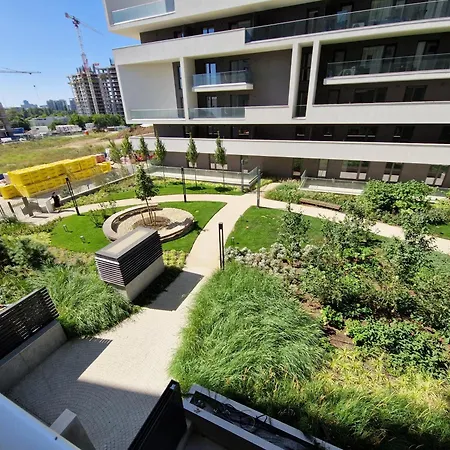 Bright Large 2br Apt With An Emperor-size Bed Apartman