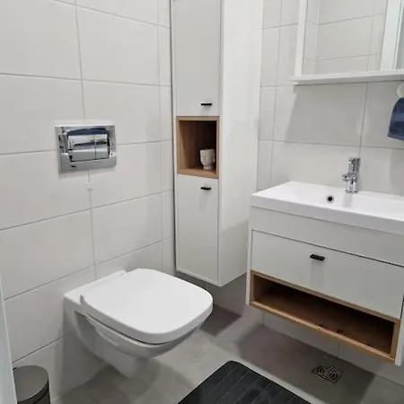 Apartman Bright Large 2br Apt With An Emperor-size Bed *